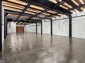 2017 Sansom Street, Philadelphia PA 19103