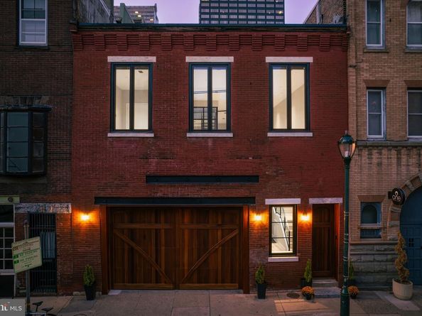 2017 Sansom Street, Philadelphia PA 19103