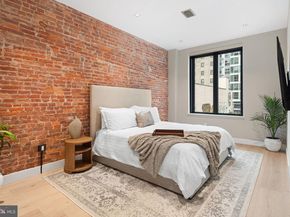 2017 Sansom Street, Philadelphia PA 19103