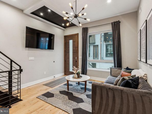 1514 S Bambrey Street, Philadelphia PA 19146