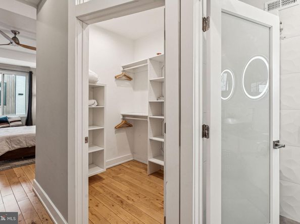 1514 S Bambrey Street, Philadelphia PA 19146