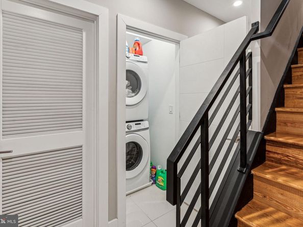 1514 S Bambrey Street, Philadelphia PA 19146
