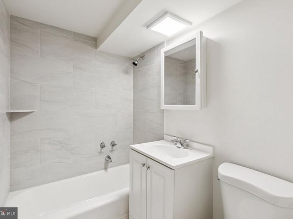 2101 Chestnut Street 721, Philadelphia PA 19103