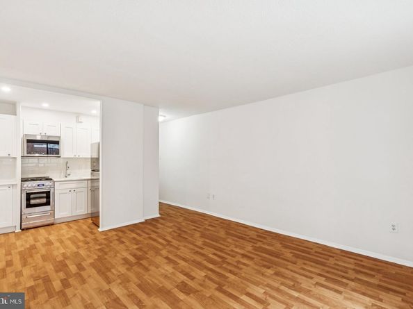 2101 Chestnut Street 721, Philadelphia PA 19103