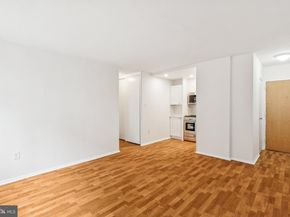 2101 Chestnut Street 721, Philadelphia PA 19103