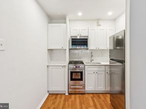 2101 Chestnut Street 721, Philadelphia PA 19103