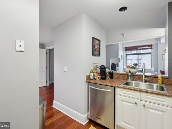 1500 Chestnut Street 15E, Philadelphia PA 19102