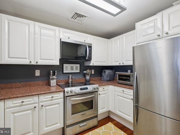 1500 Chestnut Street 15E, Philadelphia PA 19102