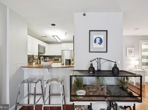 1500 Chestnut Street 15E, Philadelphia PA 19102