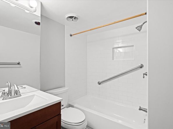 1245 13TH Street NW 508, Washington DC 20005