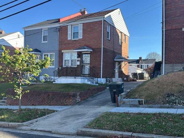 214 54TH Street SE, Washington DC 20019