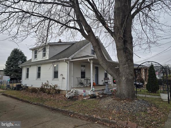 14-16 Grieb Avenue, Levittown PA 19057