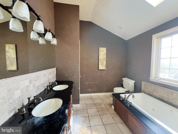 972 Windsor Road, Warminster PA 18974