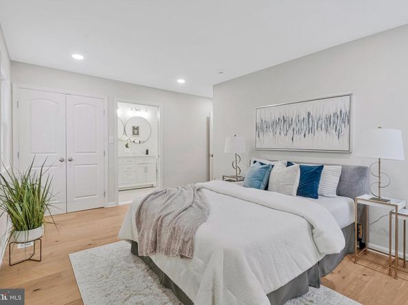 1828 Saint Roman Drive, Vienna VA 22182