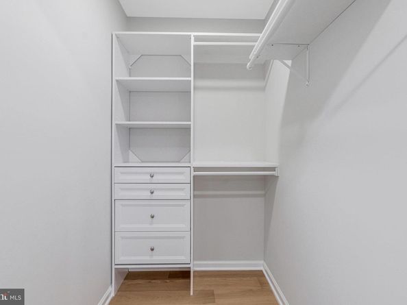 1828 Saint Roman Drive, Vienna VA 22182