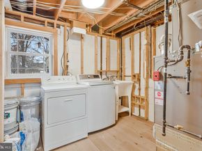 1828 Saint Roman Drive, Vienna VA 22182