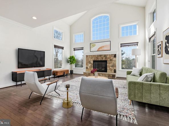 1882 Beulah Road, Vienna VA 22182