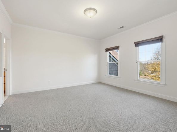 1882 Beulah Road, Vienna VA 22182