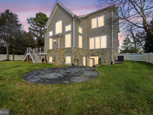 1882 Beulah Road, Vienna VA 22182