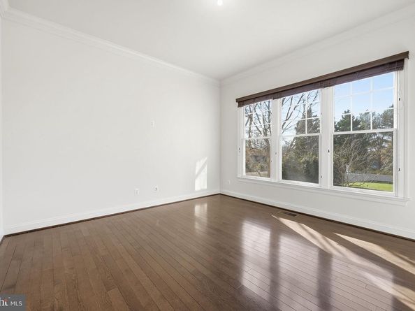 1882 Beulah Road, Vienna VA 22182