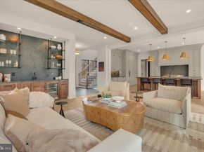 385 Port Royal Avenue, Philadelphia PA 19128