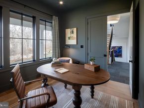 385 Port Royal Avenue, Philadelphia PA 19128