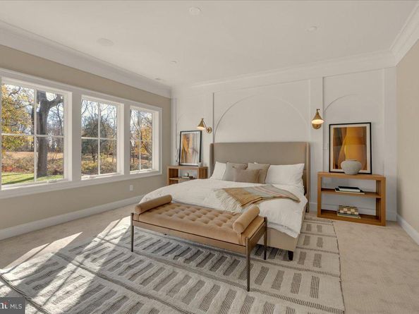 385 Port Royal Avenue, Philadelphia PA 19128