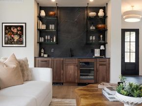 385 Port Royal Avenue, Philadelphia PA 19128