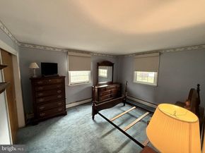 1226 Redwood Avenue, Folsom PA 19033