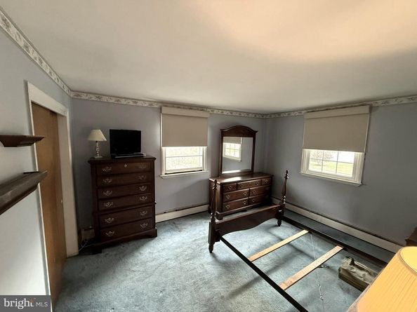 1226 Redwood Avenue, Folsom PA 19033