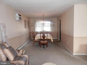 1226 Redwood Avenue, Folsom PA 19033