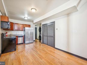 1812 W Montgomery Avenue, Philadelphia PA 19121