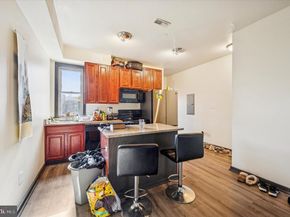 1812 W Montgomery Avenue, Philadelphia PA 19121