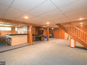 227 Barclay Circle, Cheltenham PA 19012