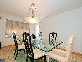 227 Barclay Circle, Cheltenham PA 19012