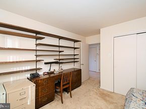 227 Barclay Circle, Cheltenham PA 19012