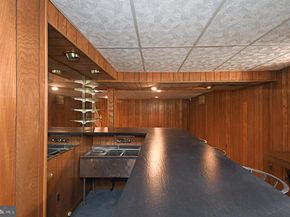 227 Barclay Circle, Cheltenham PA 19012