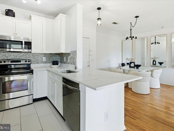 1591 Spring Gate Drive 3406, Mclean VA 22102