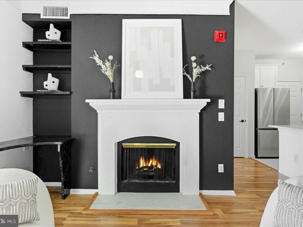 1591 Spring Gate Drive 3406, Mclean VA 22102