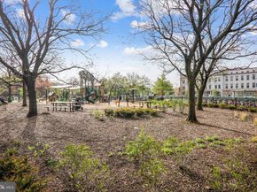 1704 Independence Avenue SE, Washington DC 20003