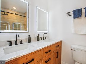 1704 Independence Avenue SE, Washington DC 20003