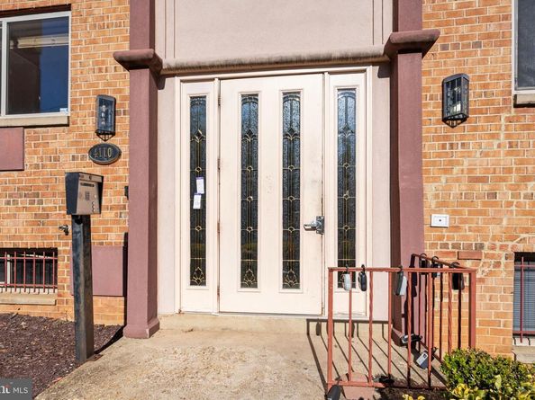 4110 Ames Street NE 101, Washington DC 20019