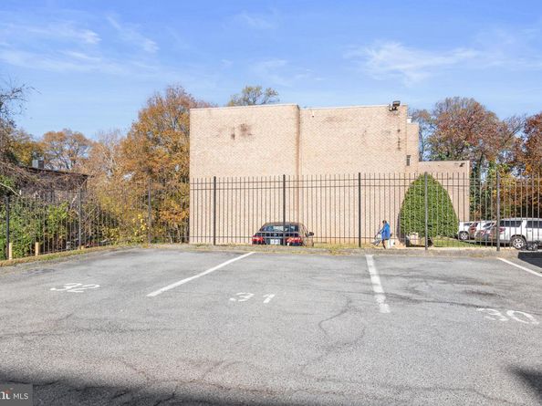 4110 Ames Street NE 101, Washington DC 20019