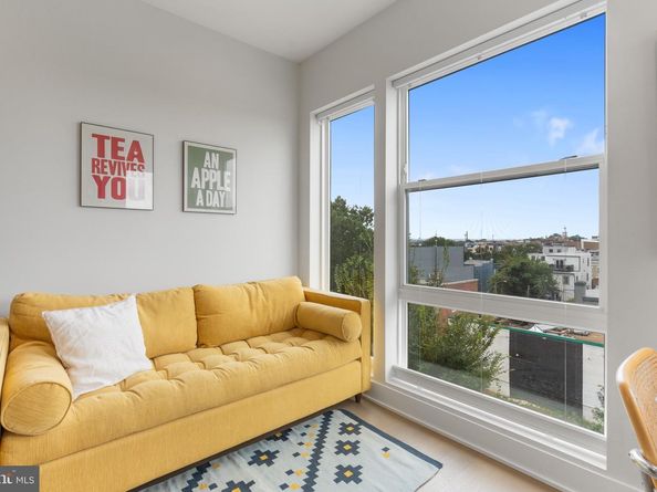 653 Irving Street NW 7, Washington DC 20010