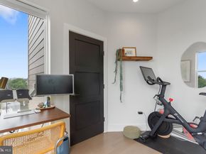 653 Irving Street NW 7, Washington DC 20010