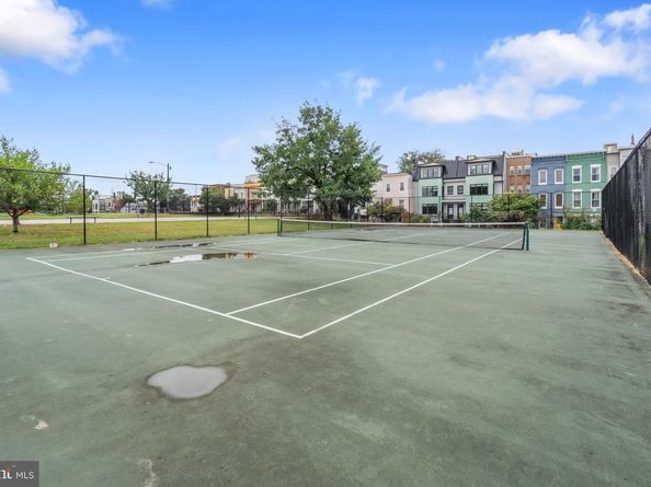 653 Irving Street NW 7, Washington DC 20010