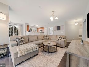 801 S Greenbrier Street 113, Arlington VA 22204