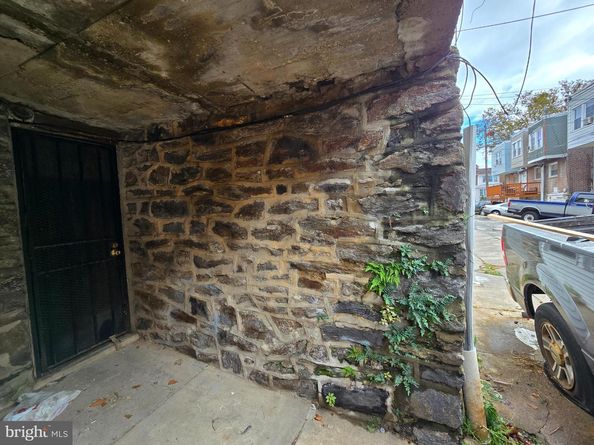 934 E Sanger Street, Philadelphia PA 19124