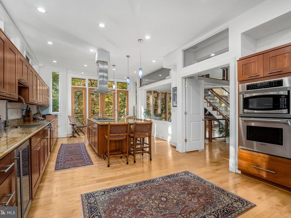 2807 Chesterfield Place NW, Washington DC 20008