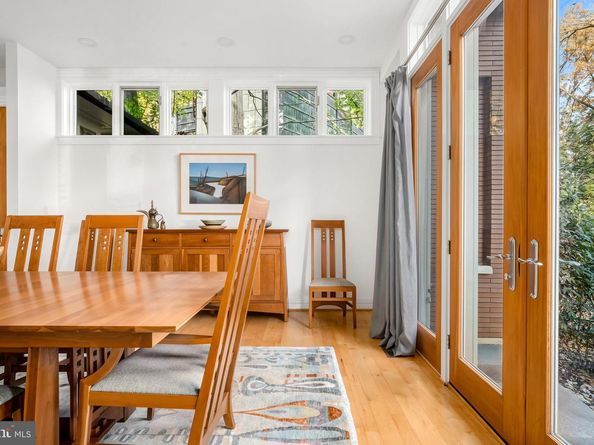 2807 Chesterfield Place NW, Washington DC 20008